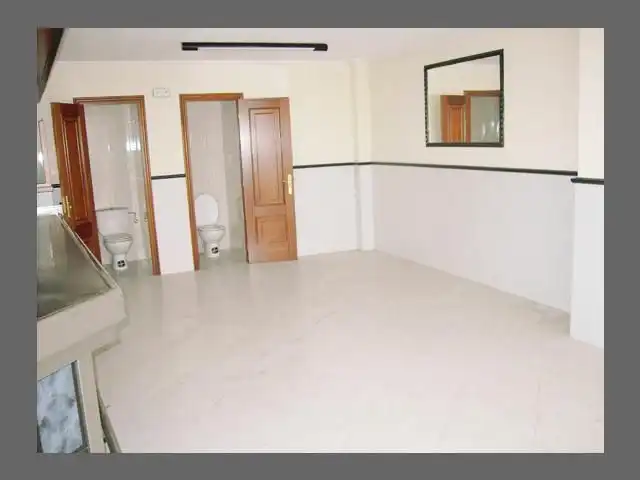 Local comercial en venda a Los Castros - Castrillón - Eiris, imagen 6