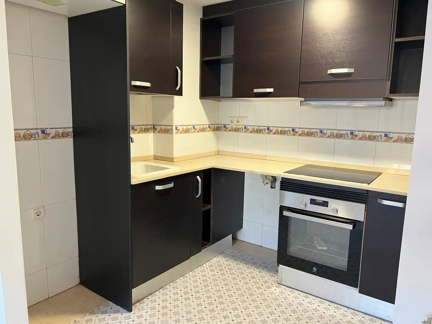 Kitchen of Flat for sale in Mataró  with Heating, Storage room and Oven