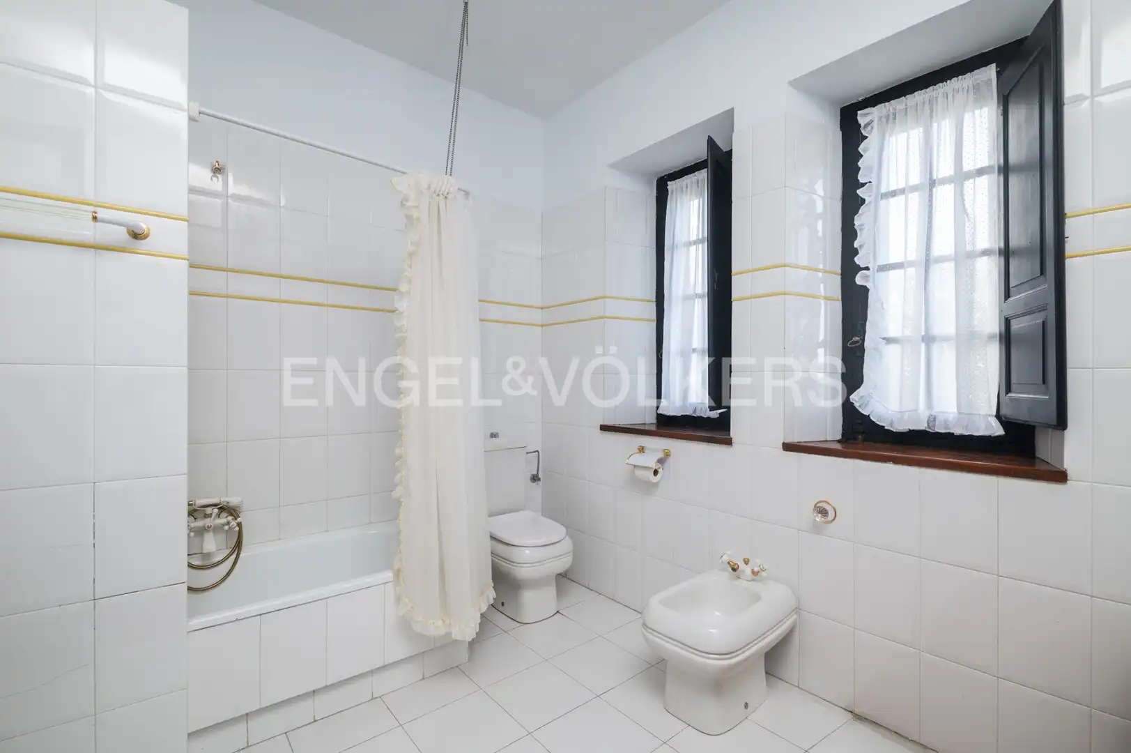 Baño de Casa o chalet en venta en Llanes con Calefacción, Jardín privado y Terraza