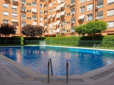 Appartamento con piscina in affitto a Jativa
