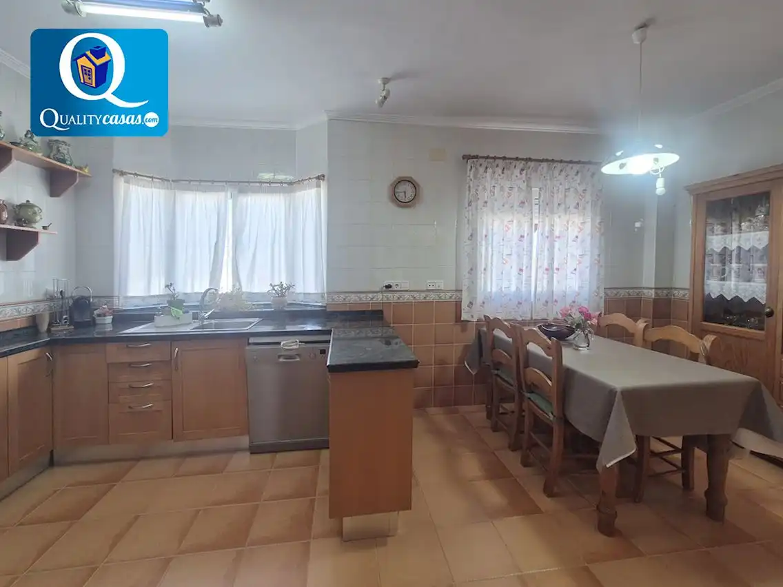 Cocina de Casa o chalet en venta en Mutxamel con Aire acondicionado, Calefacción y Terraza