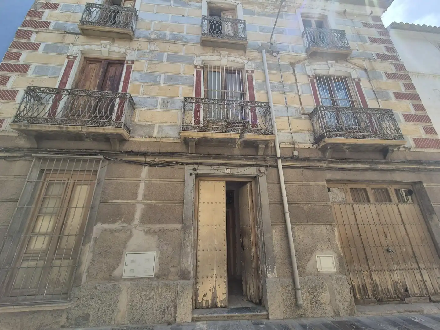Vista exterior de Casa adosada en venta en Berja