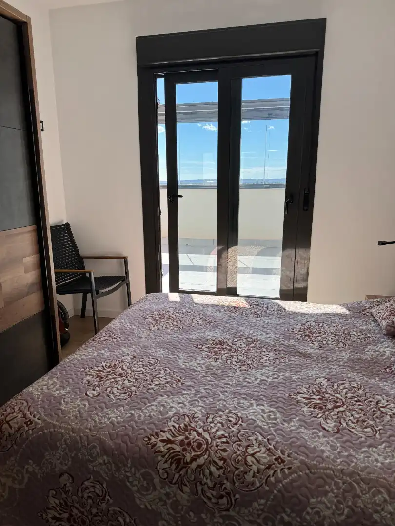 Attic for rent in El Travaló - Martínez Valero