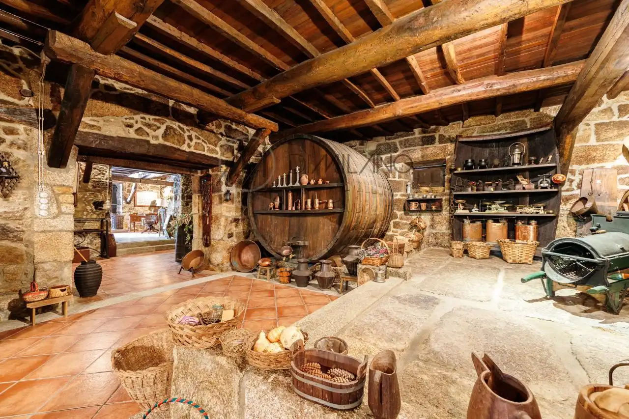 Finca rústica en venta en Verín con Calefacción, Jardín privado y Parquet