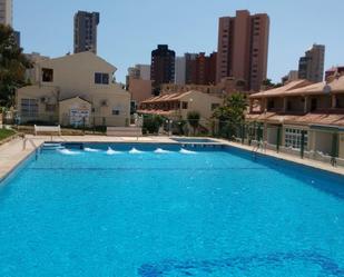 Piscina de Casa o xalet en venda en Benidorm amb Terrassa i Balcó