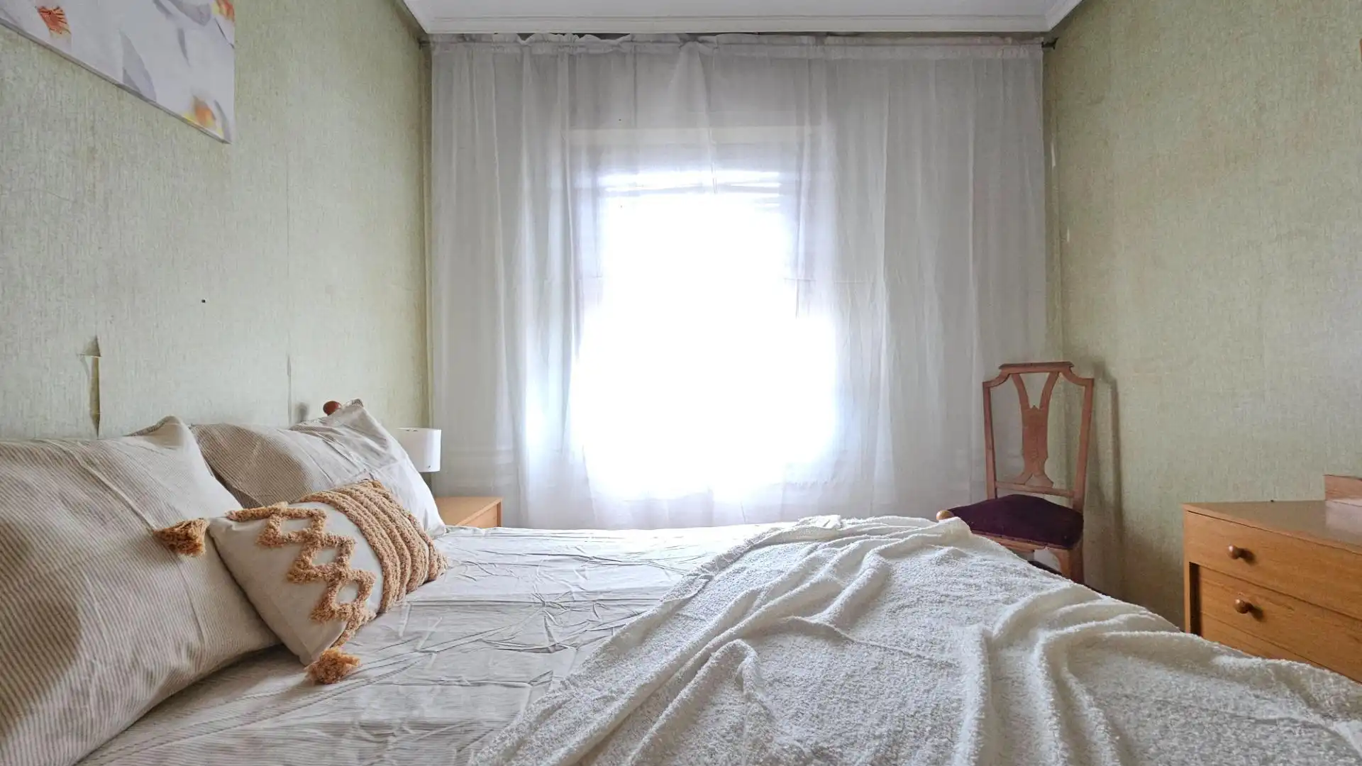 Habitación de Piso en venta en Valle de Mena con Terraza y Balcón