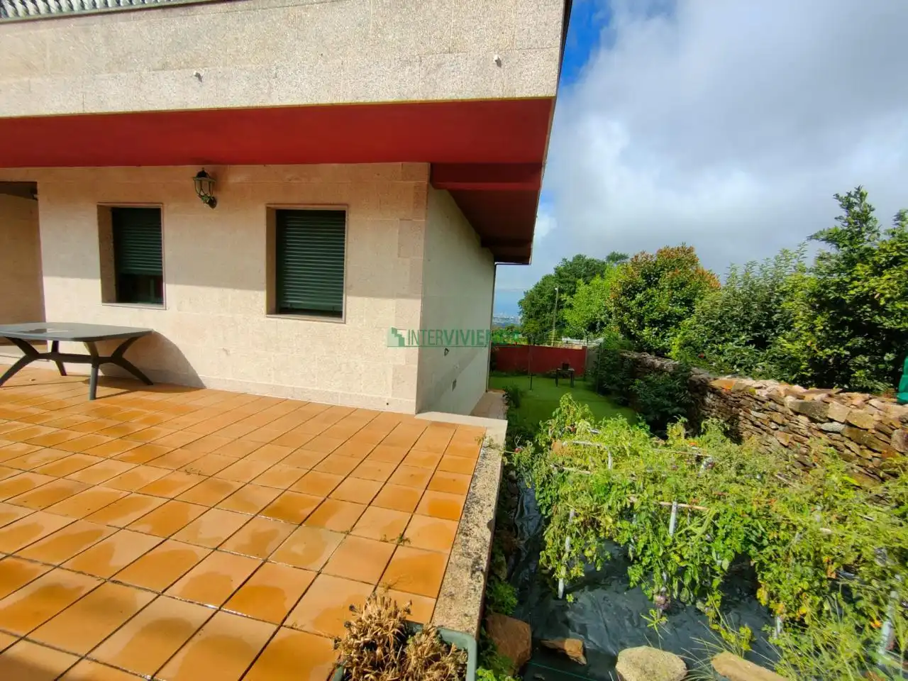 Terrassa de Casa o xalet de lloguer en Redondela amb Calefacció, Jardí privat i Moblat