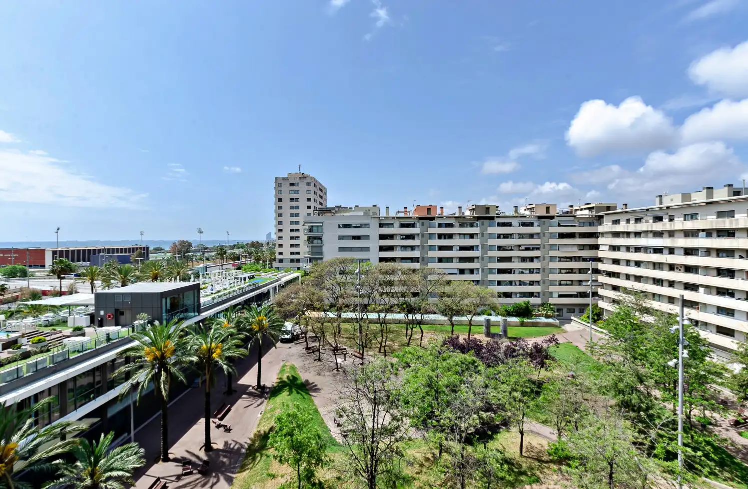 Vista exterior de Piso en venta en Barcelona con Aire acondicionado, Calefacción y Parquet