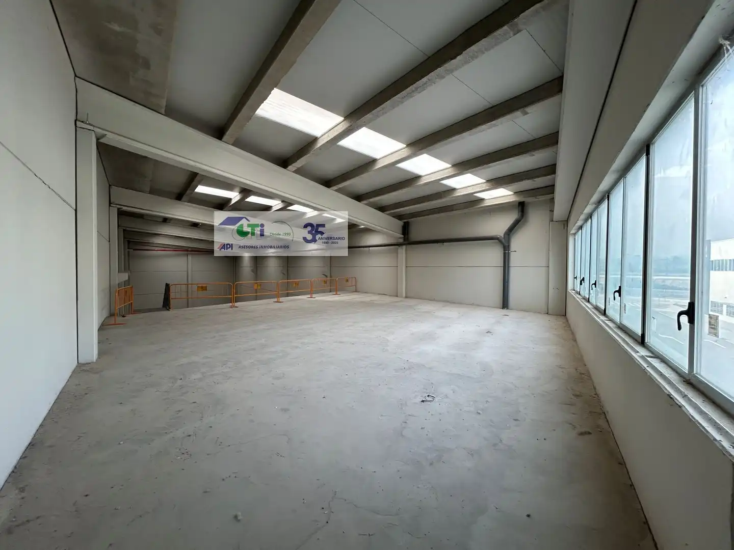 Industrial building for sale in PARQUE EMPRESARIAL MIRAFLORES, imagen 9