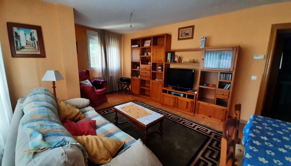 Foto 1 de Piso en venta en Calle Viñalta, Allende el Río, Palencia