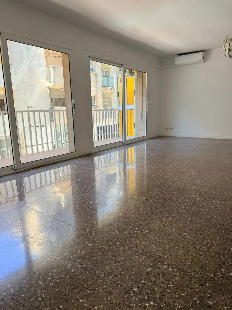 Flat with terrace for sale in Carrer d'Àngel Guimerà, imagen 6