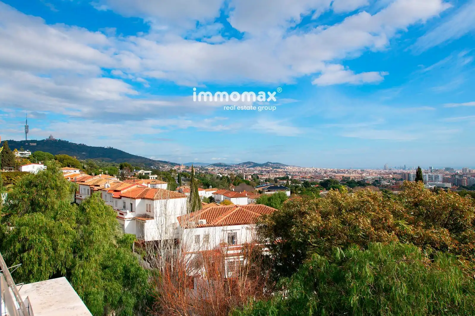Vista exterior de Casa o chalet en venta en Barcelona con Aire acondicionado, Calefacción y Terraza