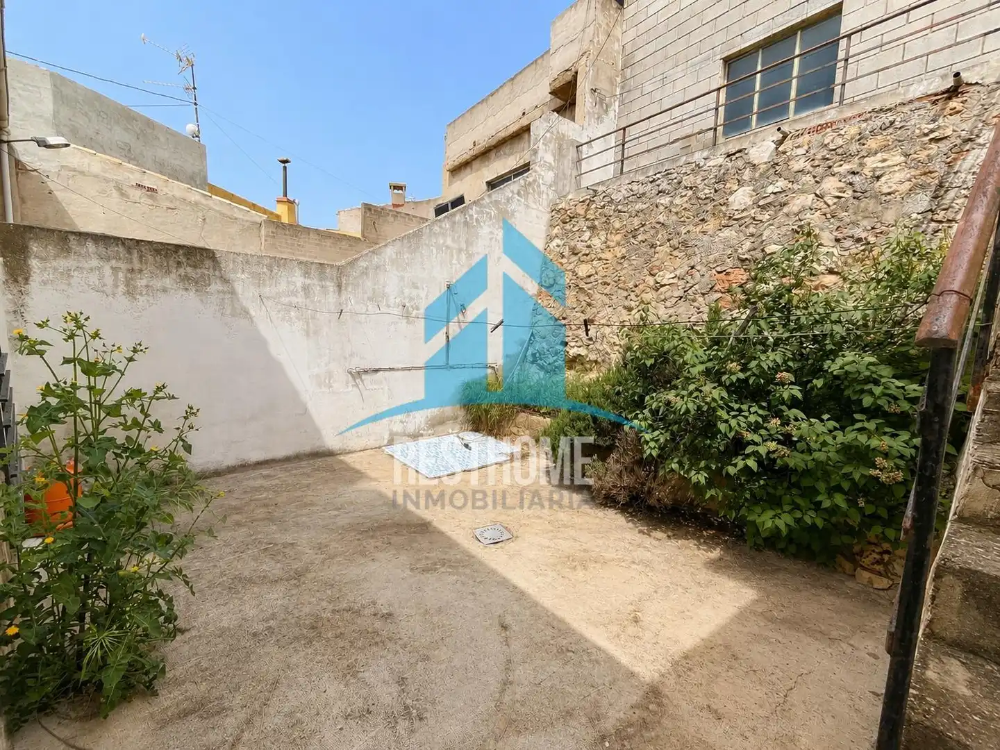 Vista exterior de Casa adosada en venta en Alborea