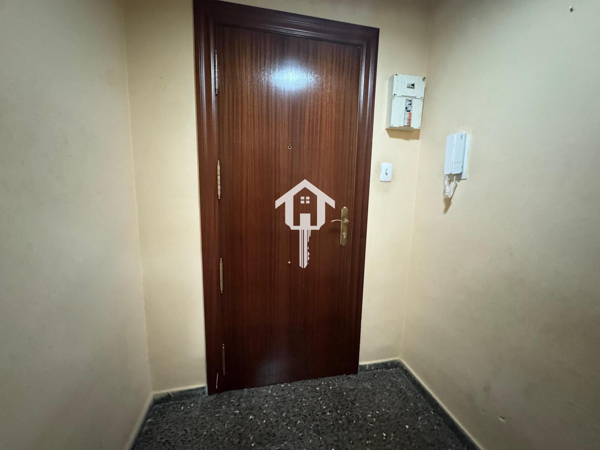 Flat for sale in Alicante / Alacant  with Balcony