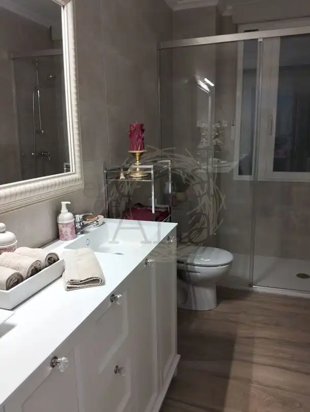 Baño de Piso en venta en Bilbao  con Calefacción