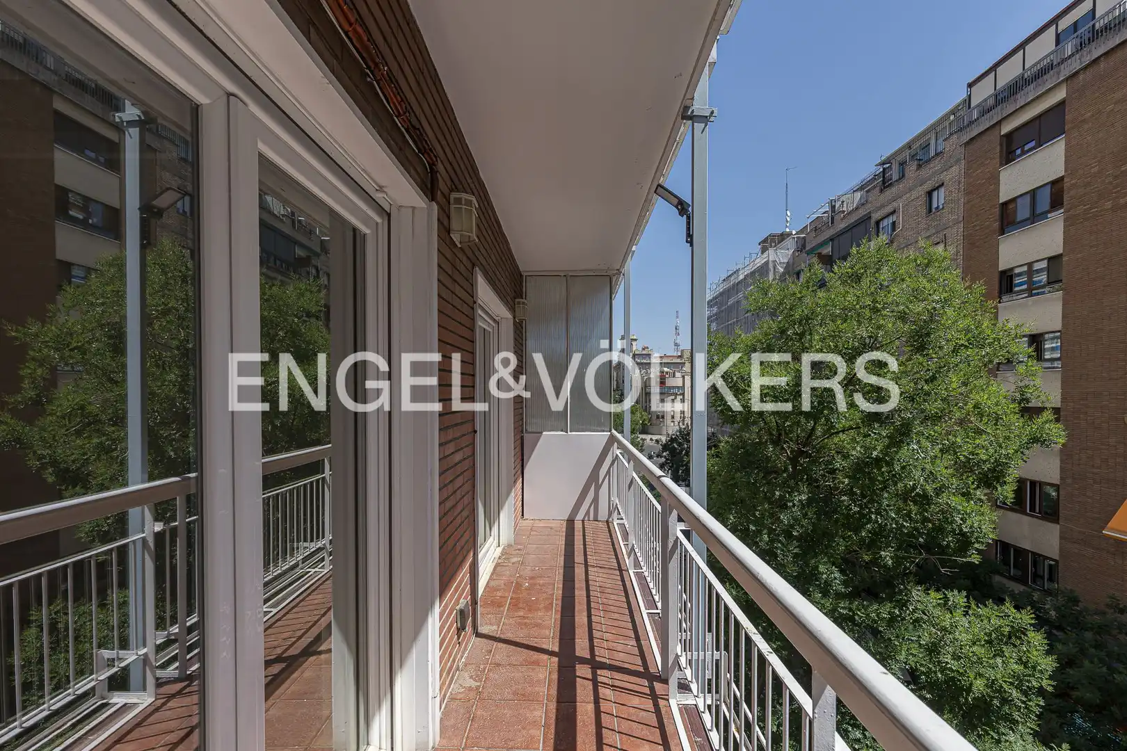 Terrassa de Pis en venda en Madrid amb Aire condicionat, Calefacció i Parquet