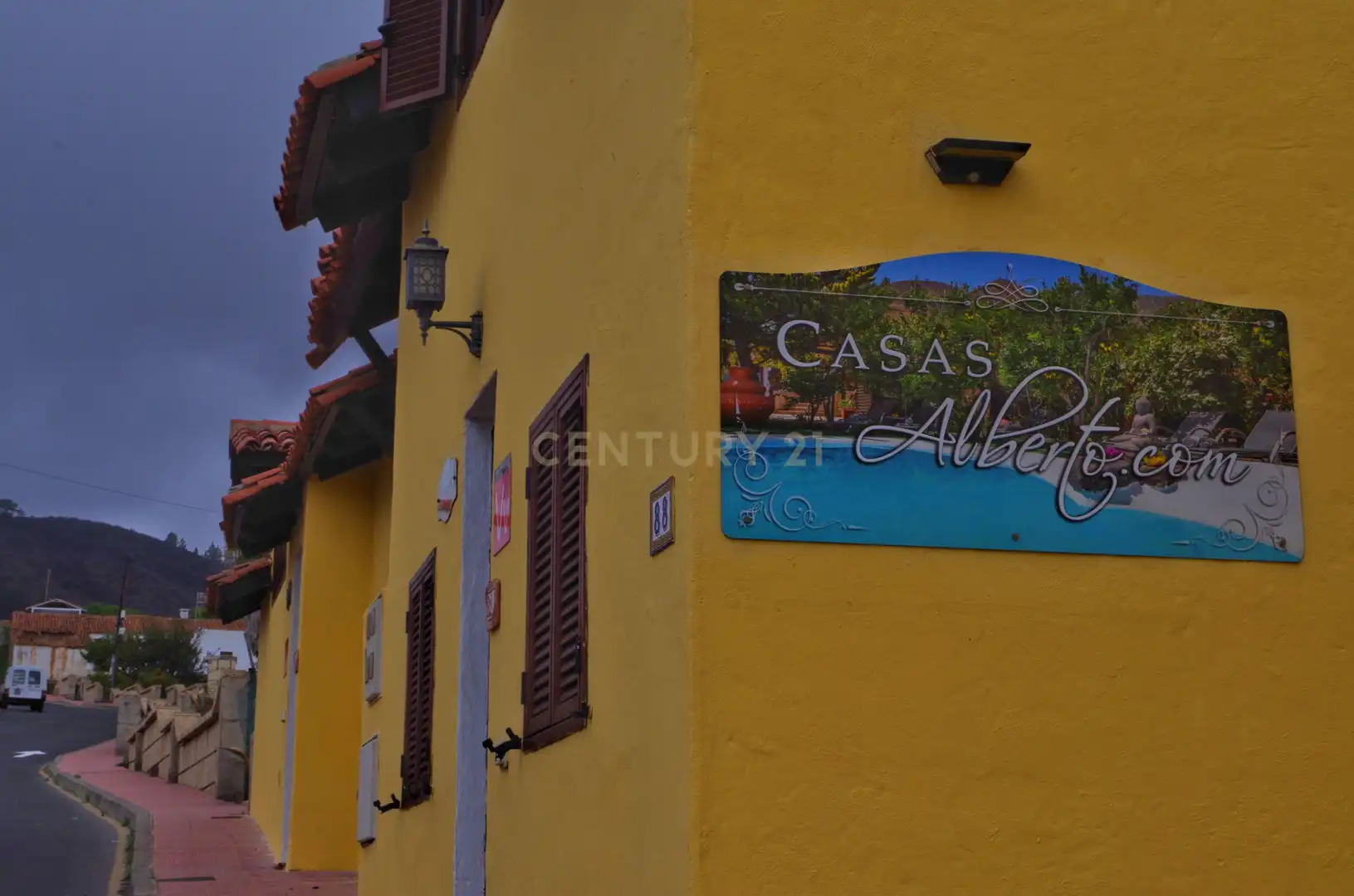Exterior view of Houses for sale in San Miguel de Abona  with Swimming Pool