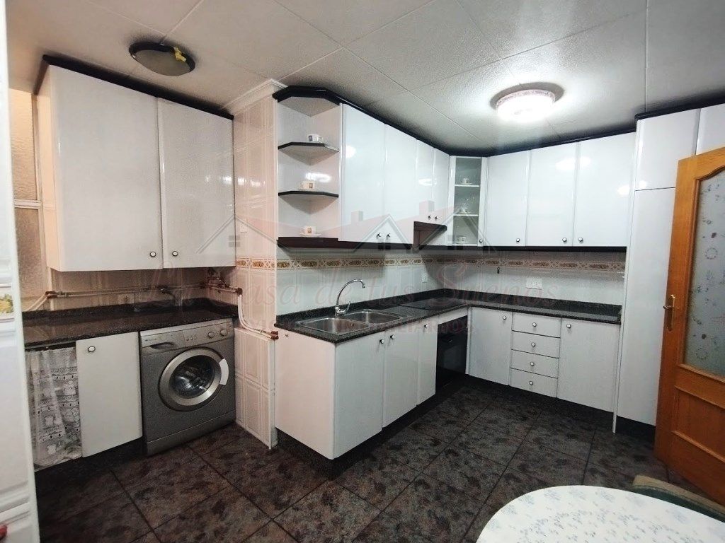 Piso en venta en N/A, Centro  , Elda