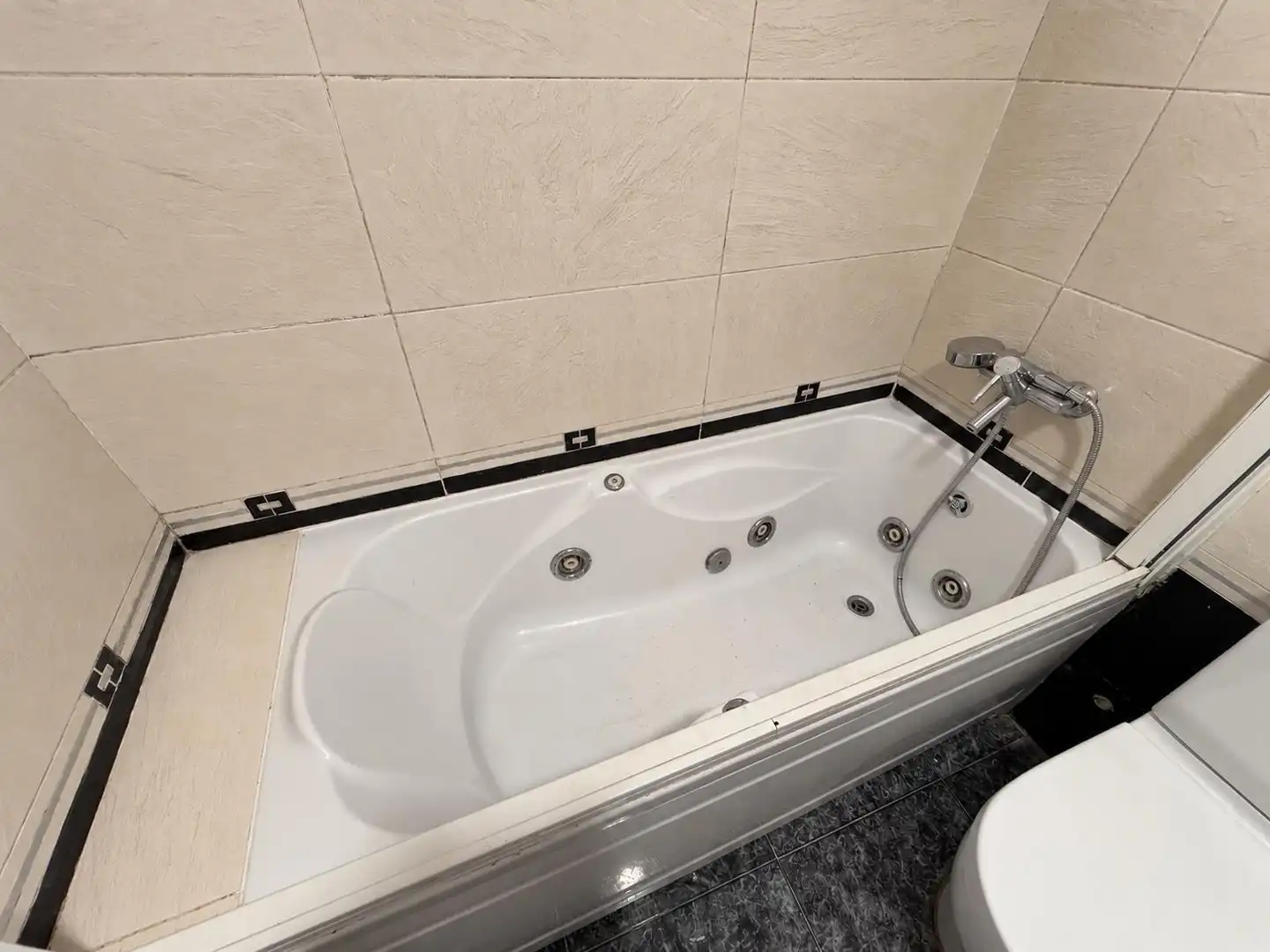 Bany de Pis en venda en Can Vidalet