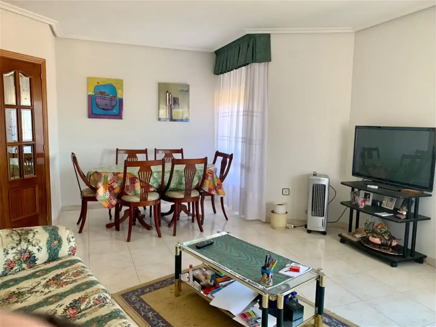 Comedor de Piso en venta en Villaquejida con Trastero, Amueblado y Balcón