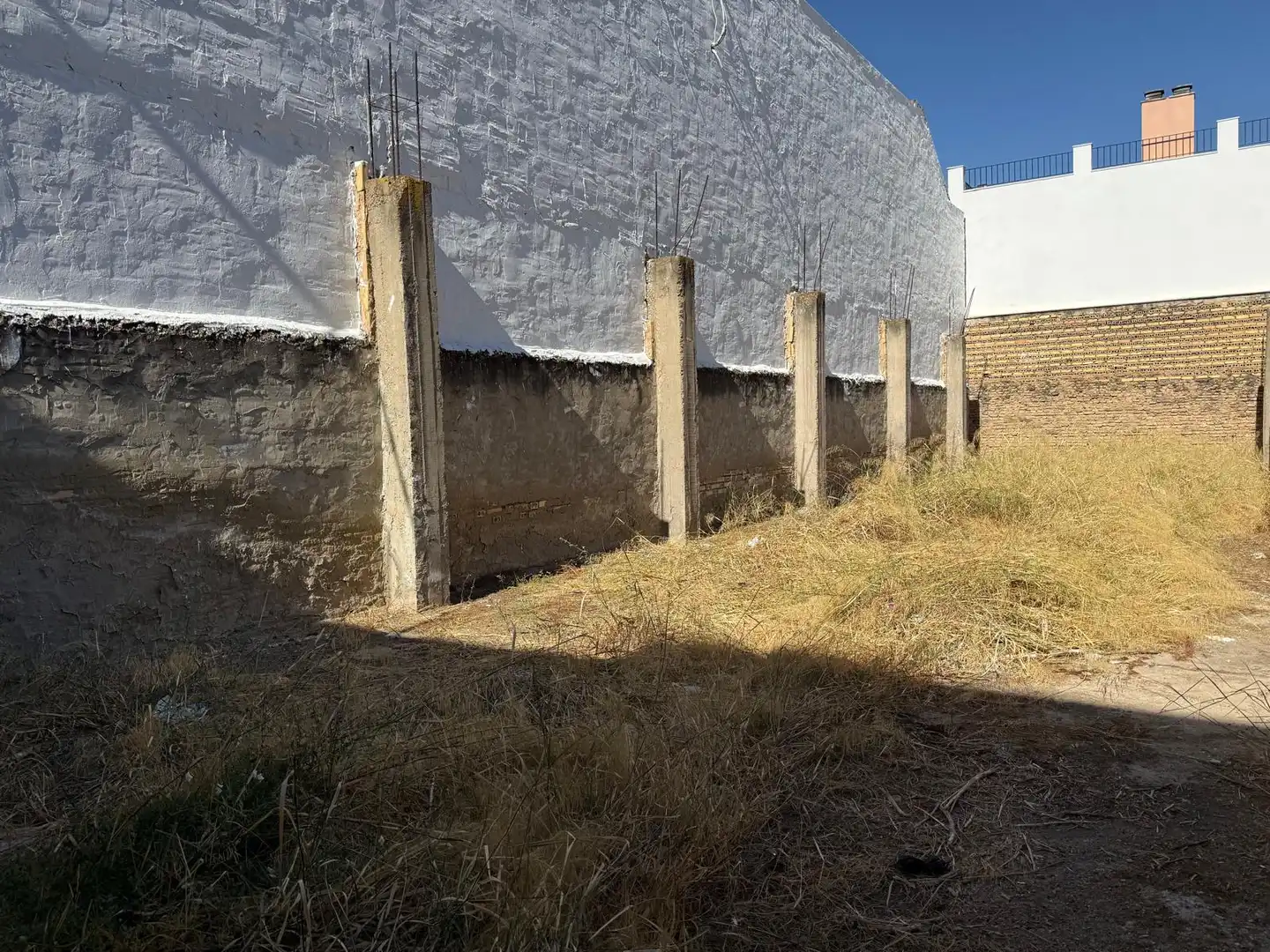 Wohnbaugrundstück zum Verkauf in Calle Carlos I de España 50