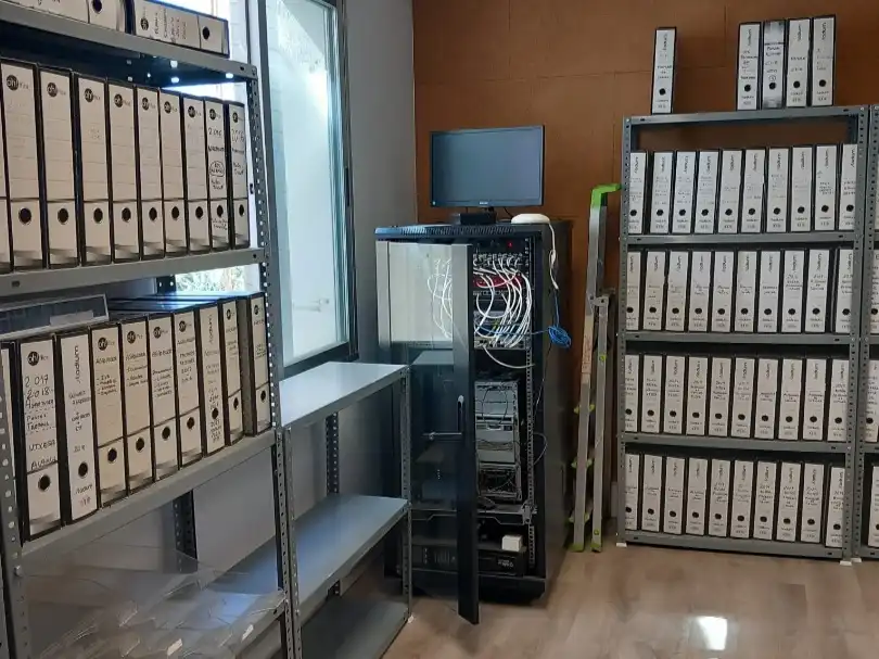 Oficina de lloguer en Mollerussa amb Aire condicionat, Calefacció i Moblat