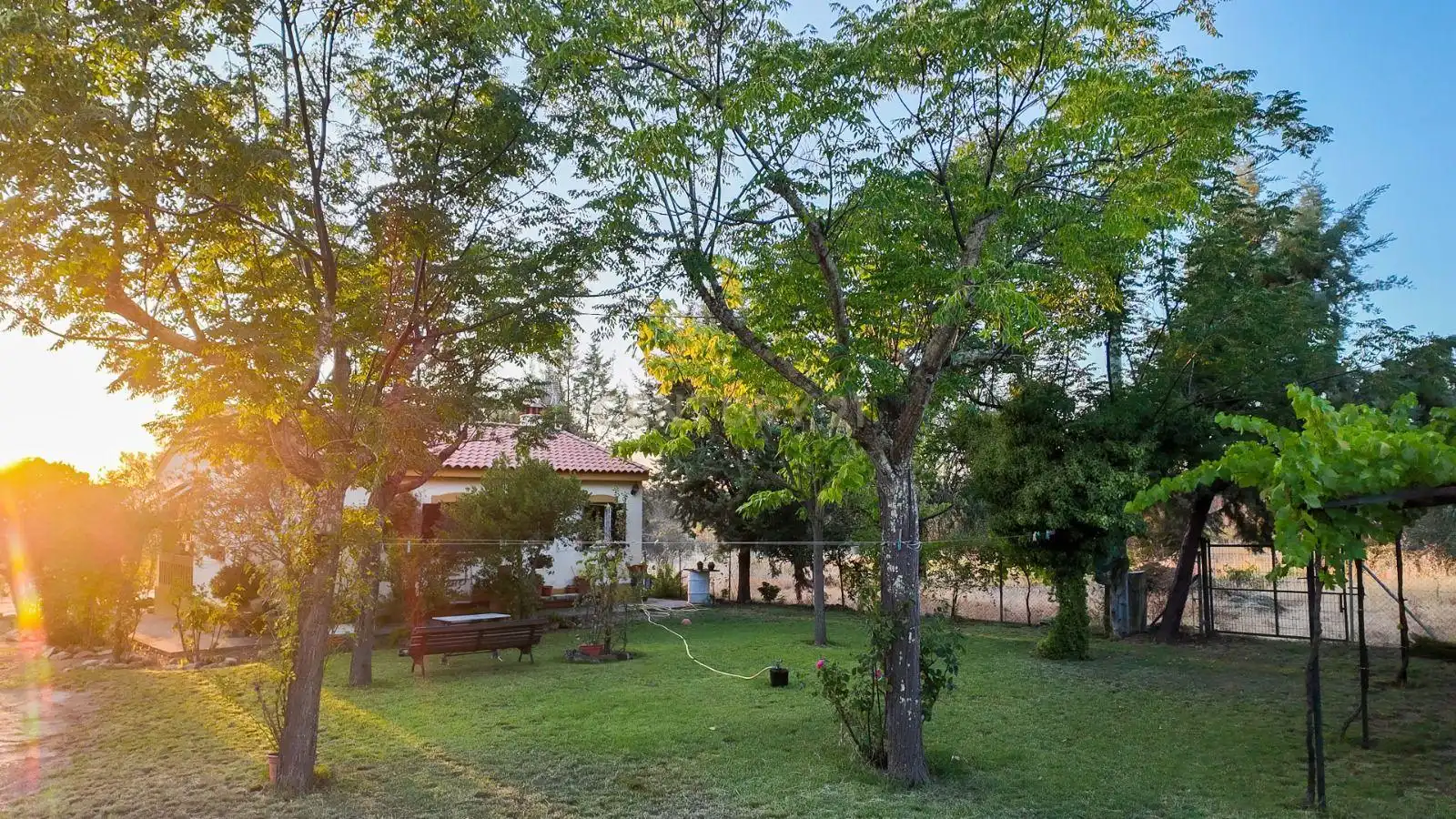 Casa amb jardí en venda a Arroyo de la Luz, imagen 15