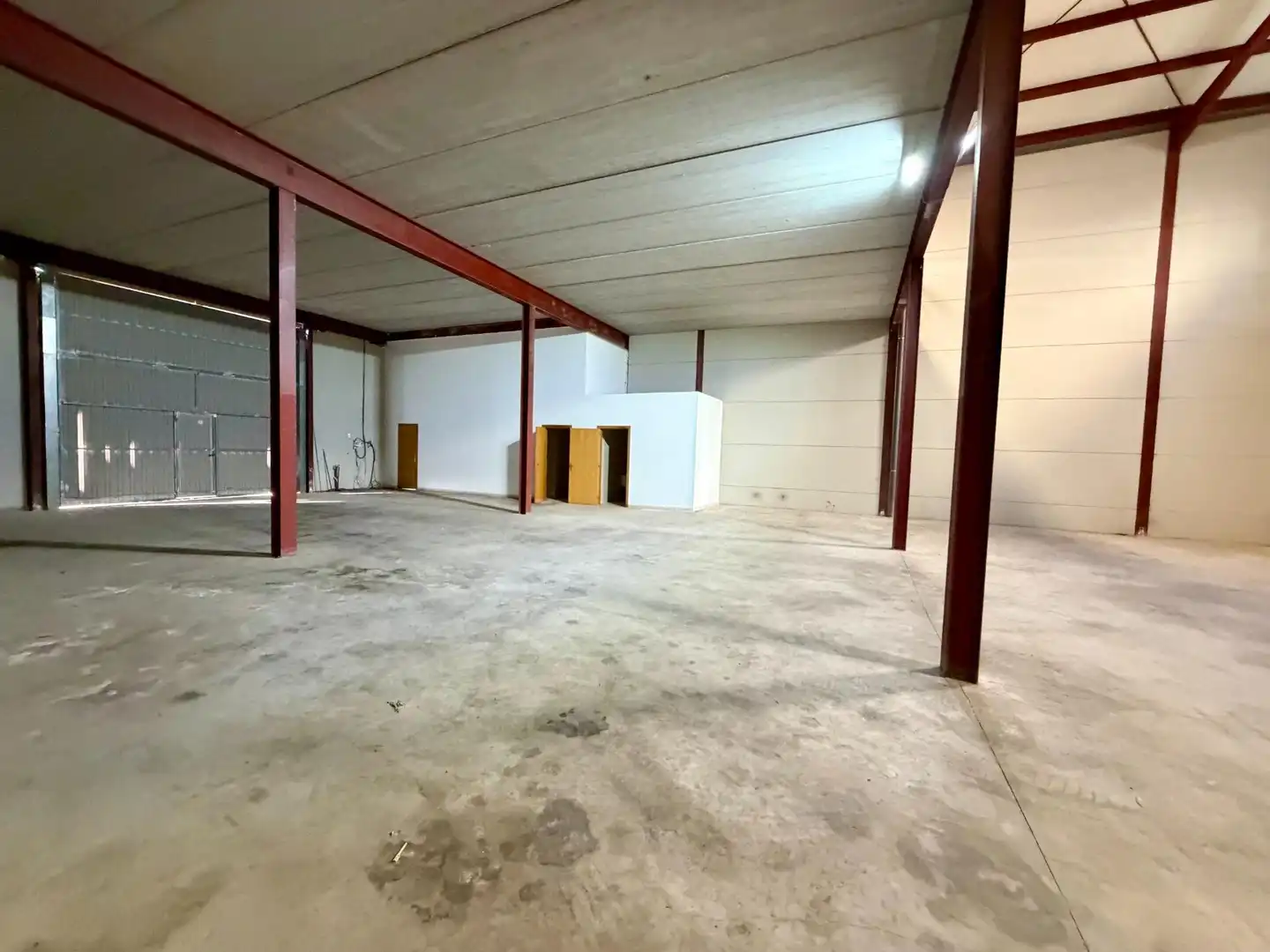 Industrial buildings for rent in Aspe