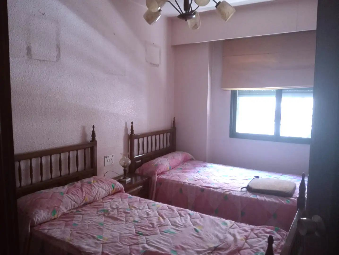 Habitación de Piso de alquiler en Valencia con Amueblado y Balcón