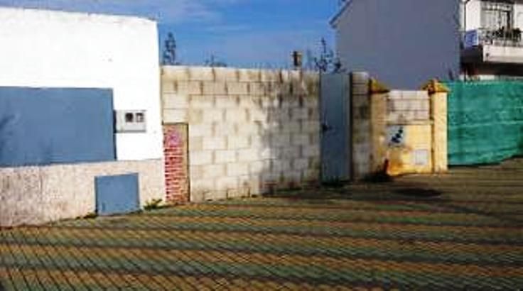 Vista exterior de Residencial en venda en  Córdoba Capital