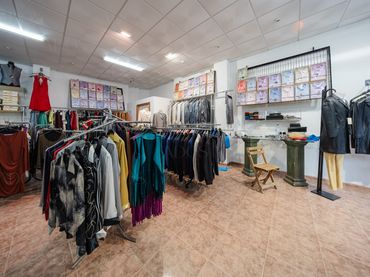 Local comercial en venda a Calle Reverenda Madre María Micaela