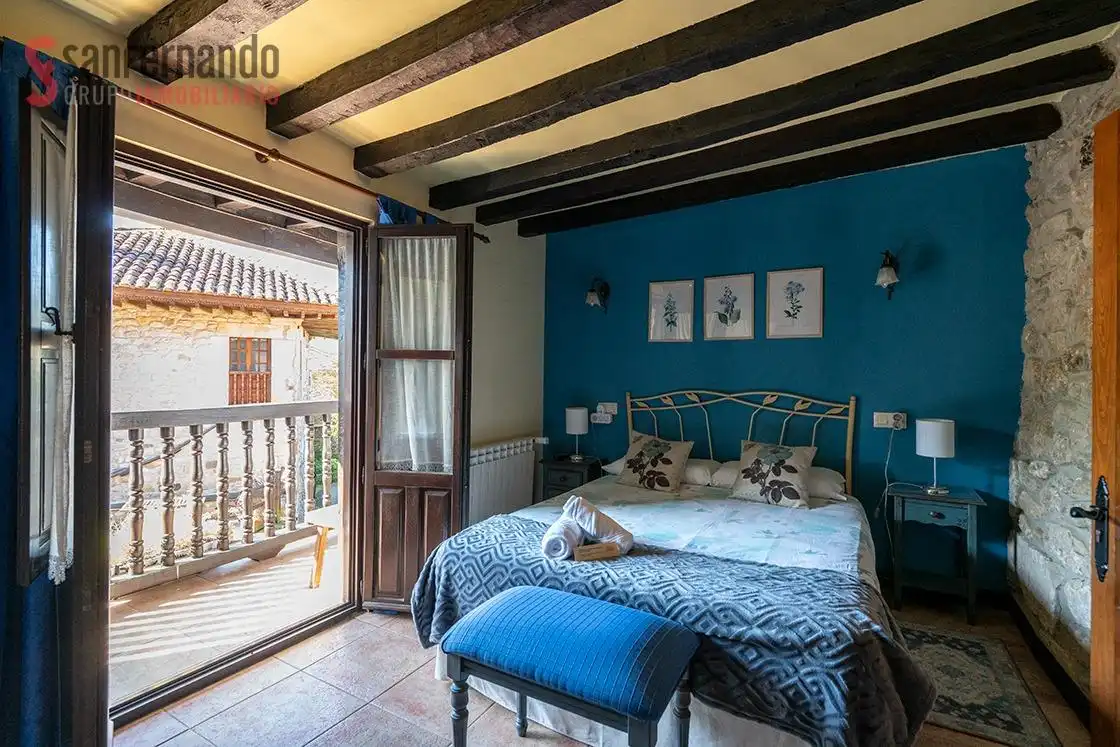 Habitación de Edificio en venta en Mazcuerras