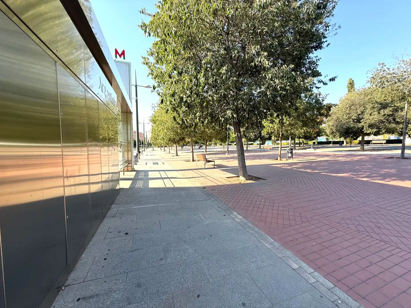 Exterior view of Flat for sale in Granada  with Air Conditioner, Heating and Furnished