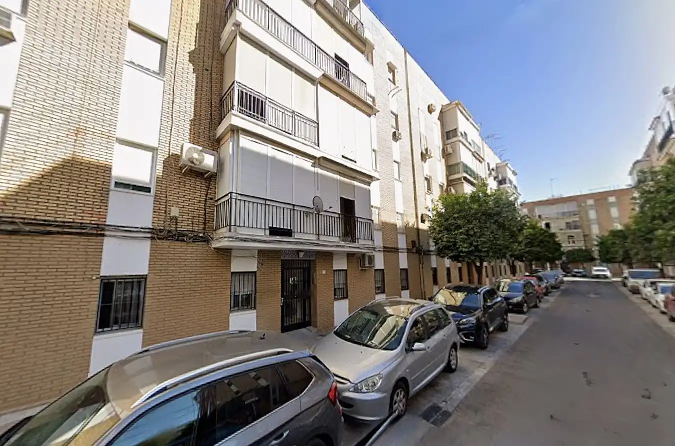 Vista exterior de Apartament en venda en Sevilla