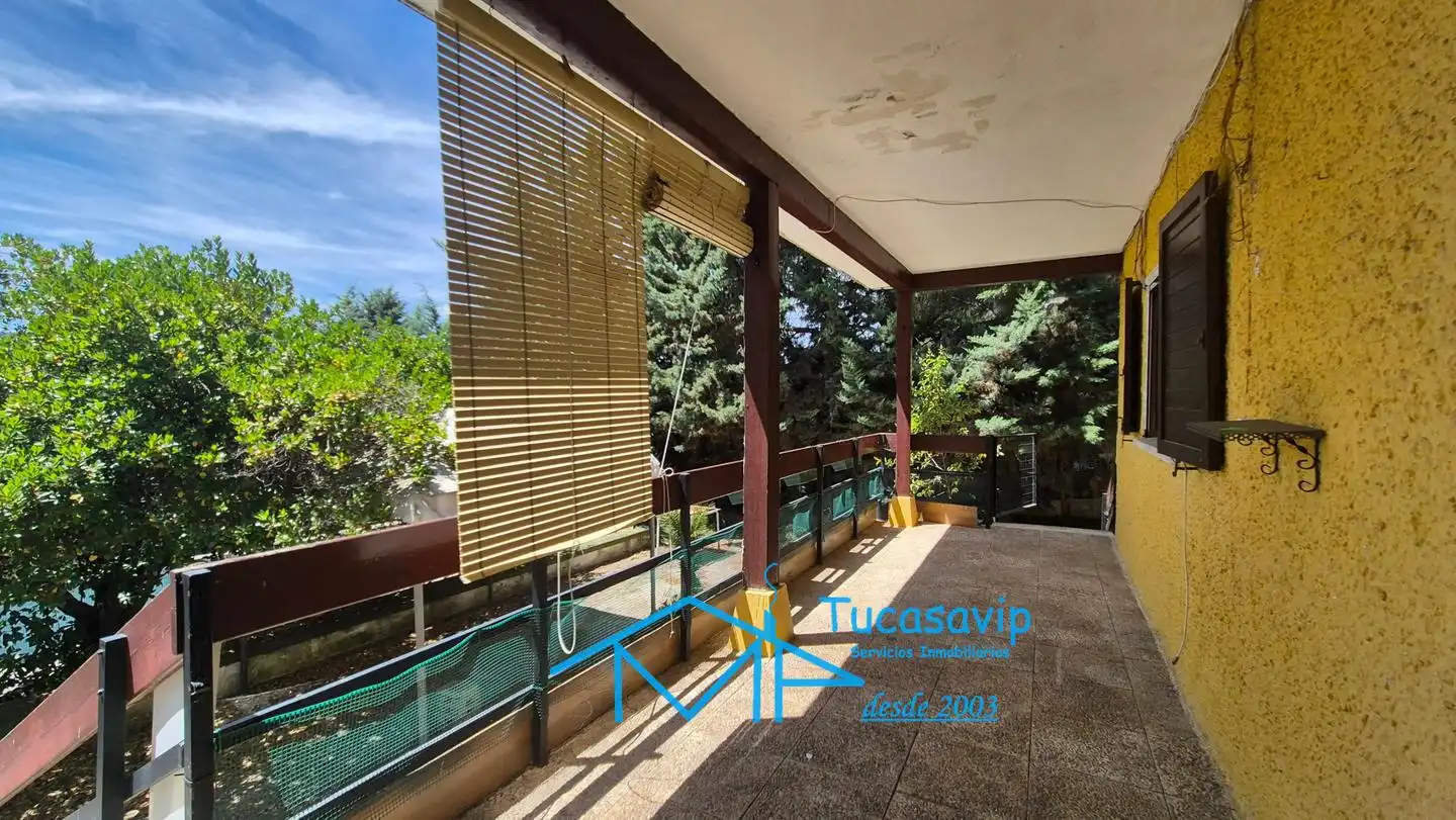 Terraza de Casa o chalet en venta en Pelayos de la Presa con Jardín privado, Terraza y Trastero