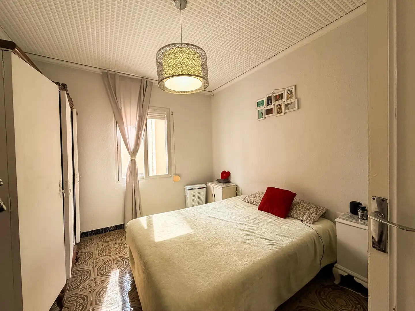 Bedroom of Flat for sale in Sagunto / Sagunt  with Air Conditioner, Heating and Furnished