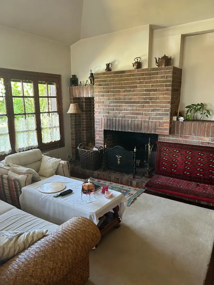 Sala de estar de Casa o chalet en venta en Vigo  con Calefacción, Jardín privado y Parquet