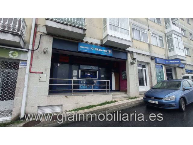 Local comercial en Venta en Calle Estromil, 4 en Mondariz