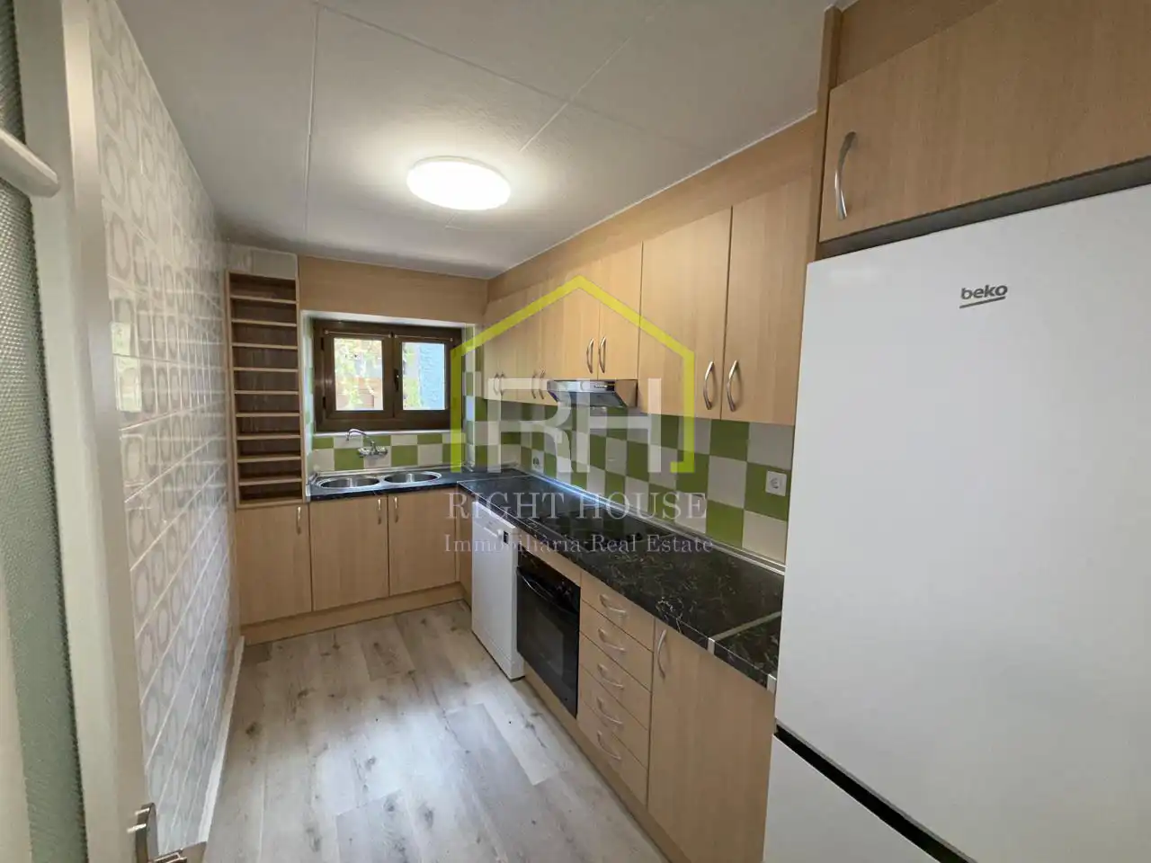 Küche von Wohnung zur Miete in Andorra la Vella mit Heizung, Parkett und Ofen