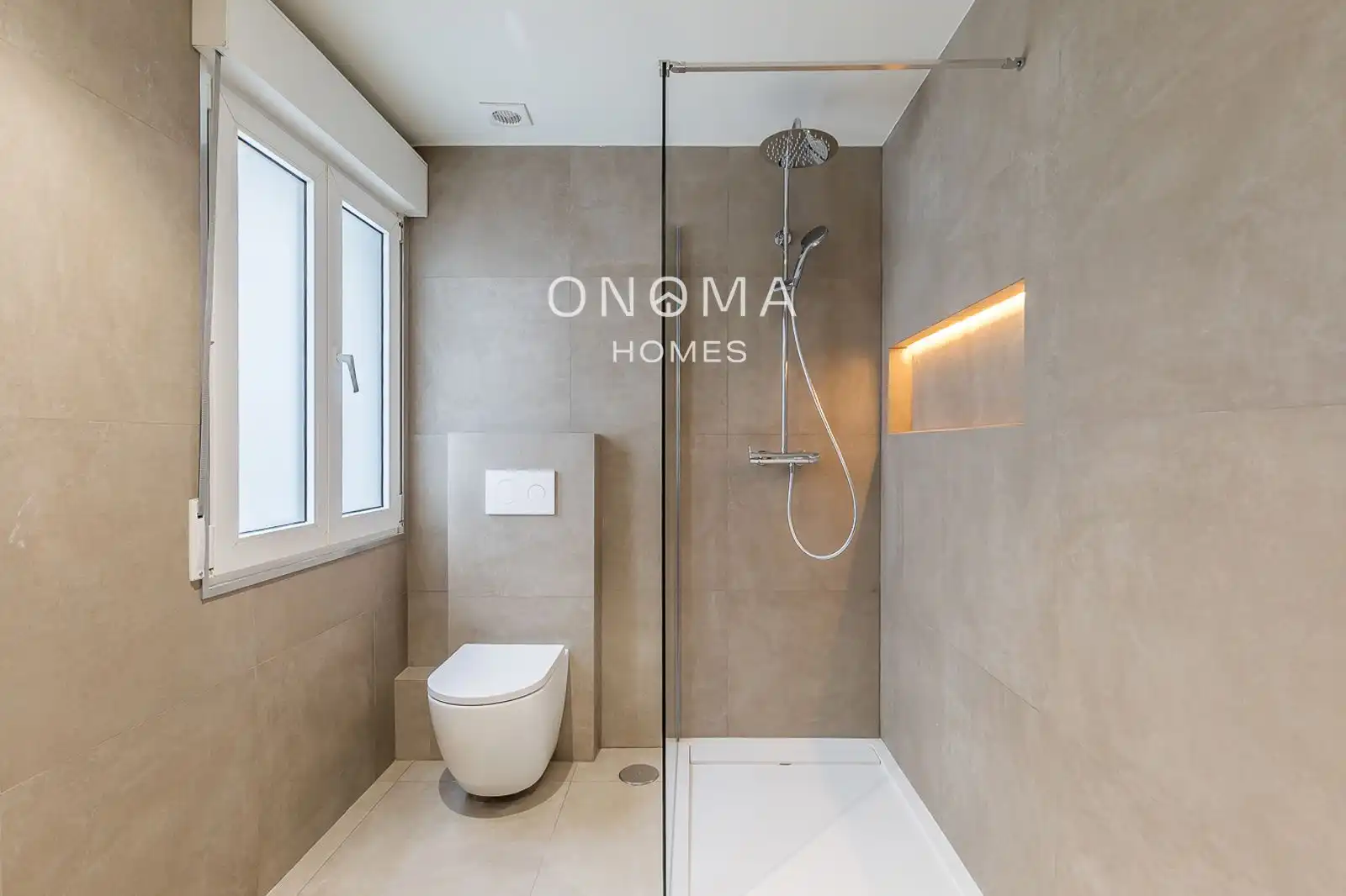 Baño de Piso en venta en Madrid con Aire acondicionado, Calefacción y Parquet