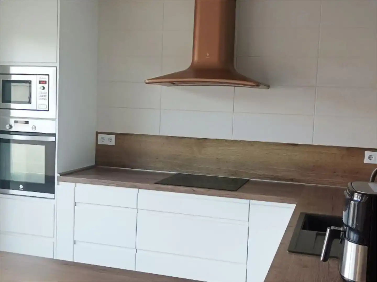 Cuina de Casa o xalet en venda en Valladolid Capital amb Aire condicionat
