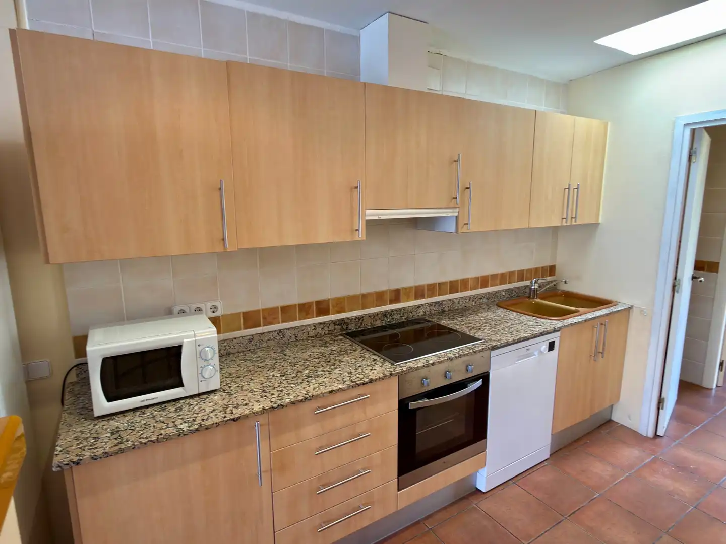 Küche von Maisonette zum Verkauf in Palafrugell mit Klimaanlage, Terrasse und Balkon