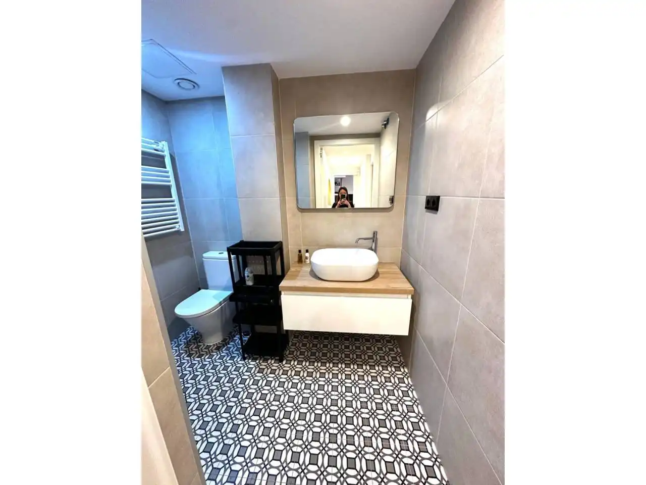 Bathroom of Flat for rent in Barcelona  with Air Conditioner, Heating and Parquet flooring