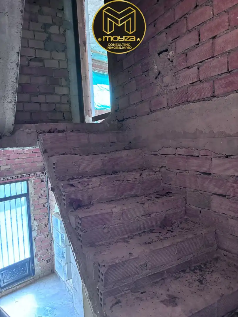 Edificio en venta en Valdepeñas de Jaén