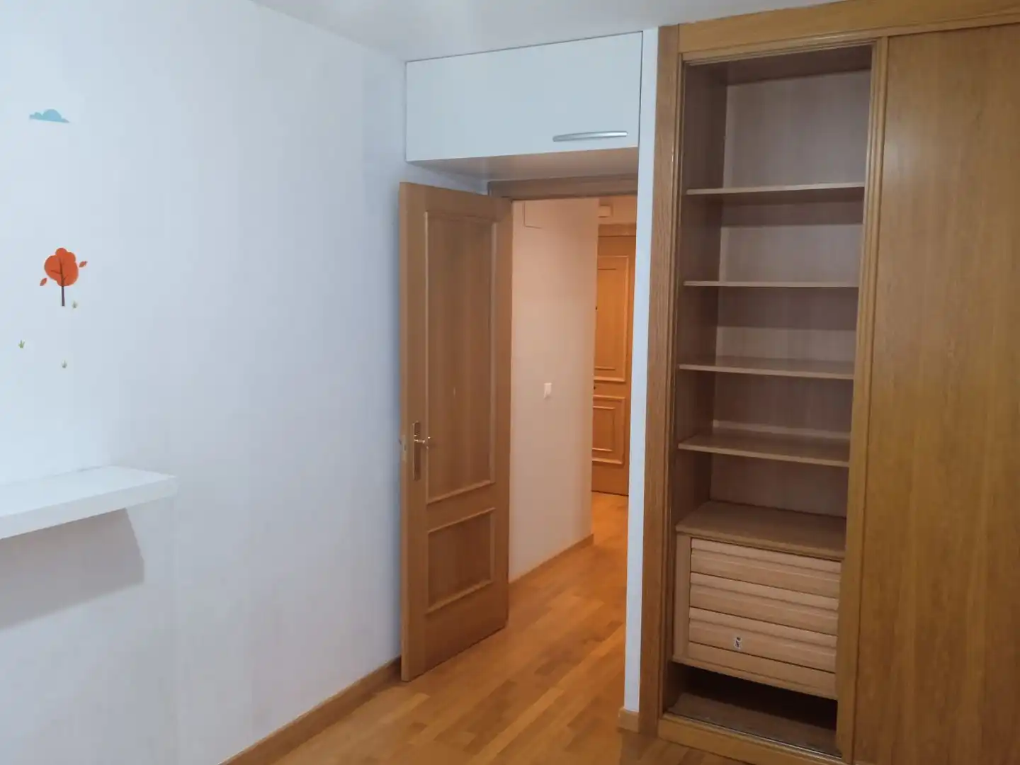 Wohnung zur Miete in Calle del Concejo de Castrillon, 2, Viesques