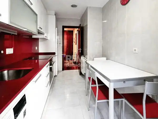 Piso con ascensor en venta en Rúa Gaivota, imagen 4