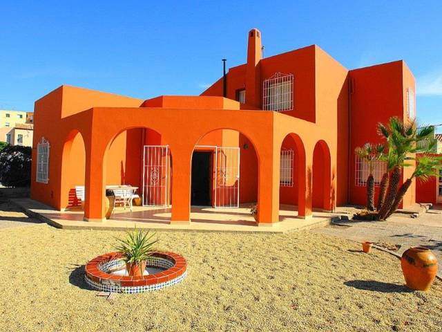 Casa-chalet en Venta en Vera Ciudad