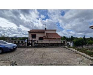 Vista exterior de Casa o xalet en venda en Ciudad Rodrigo amb Terrassa i Piscina