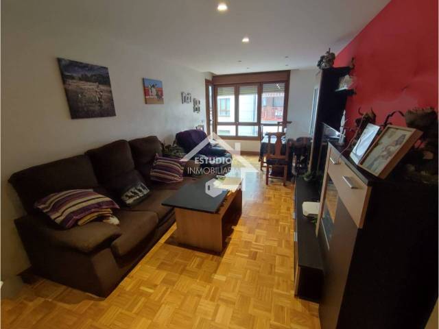 Piso en Venta en Calle Roncal en Lodosa