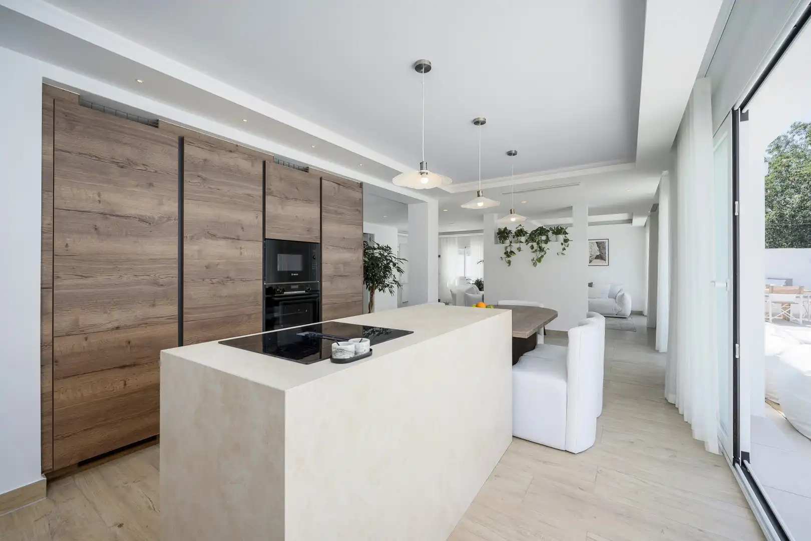 Cocina de Casa o chalet en venta en Marbella con Aire acondicionado, Jardín privado y Terraza
